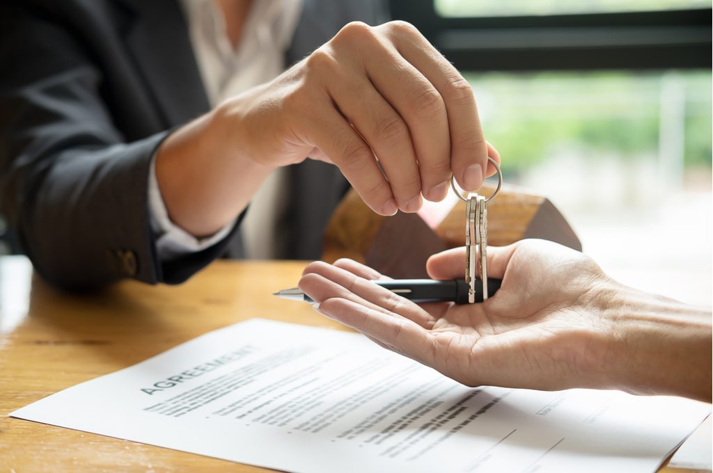 Покупка квартиры по заниженной стоимости: риски сторон сделки.